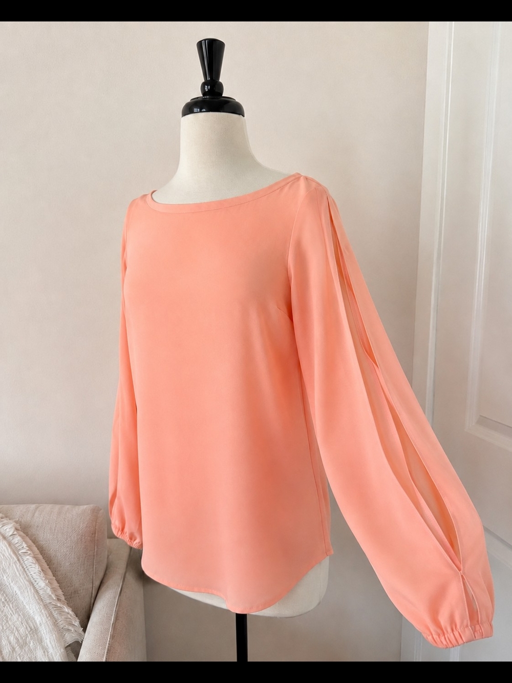 Women's Peach Long-Slit Sleeve Blouse
